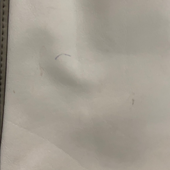 Coach White Leather Handbag - Picture 4 of 11